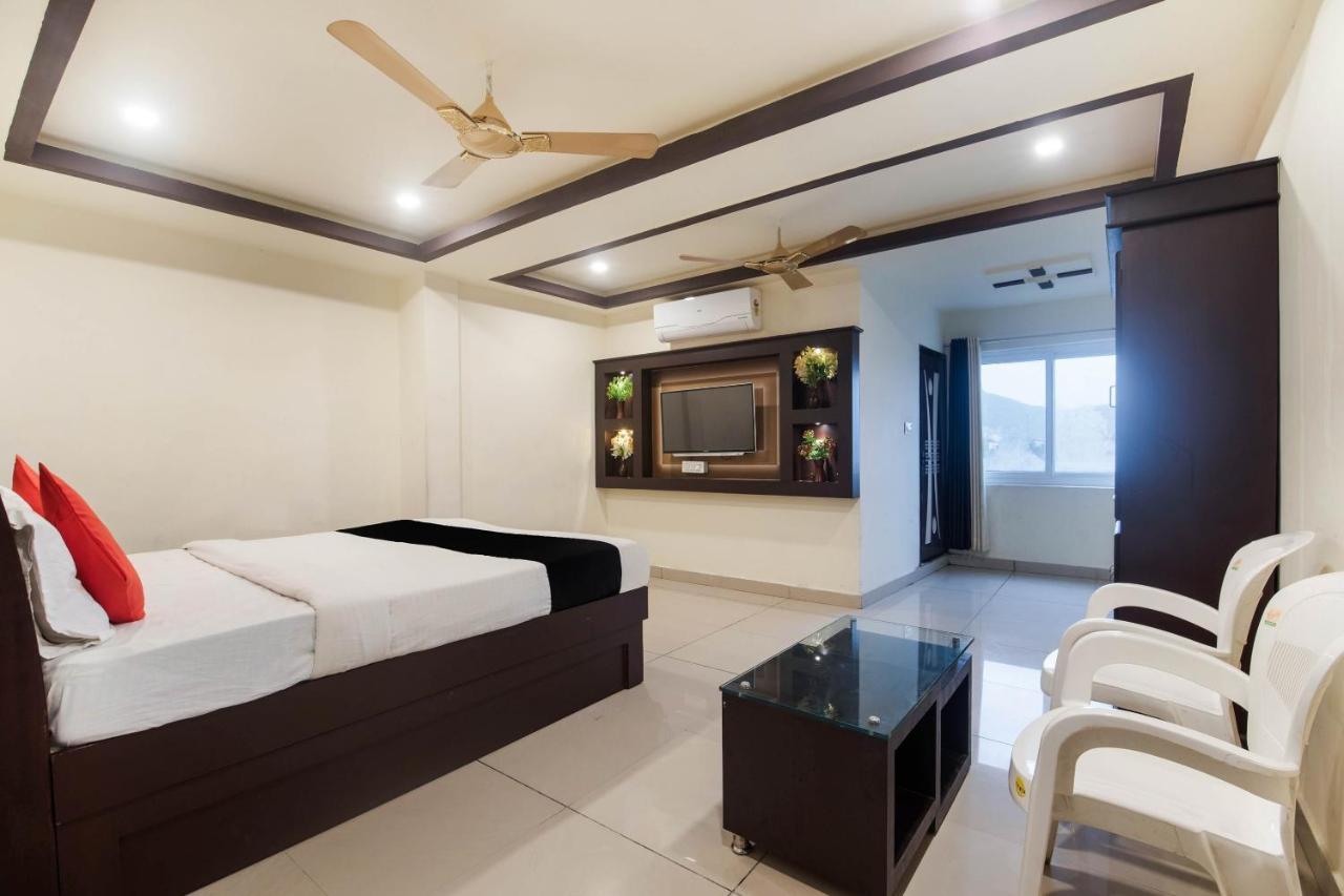 Capital O Alfa Hotel Vijayawada Luaran gambar