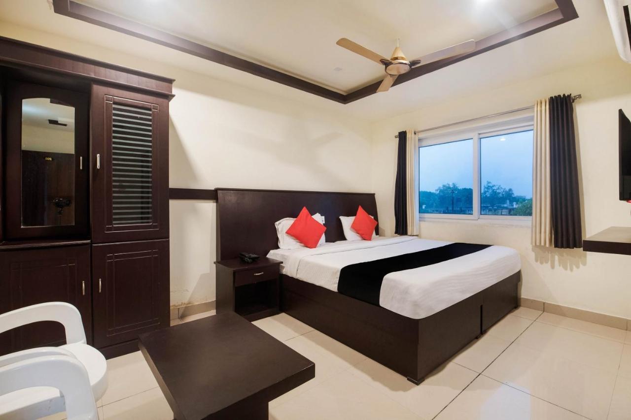 Capital O Alfa Hotel Vijayawada Luaran gambar