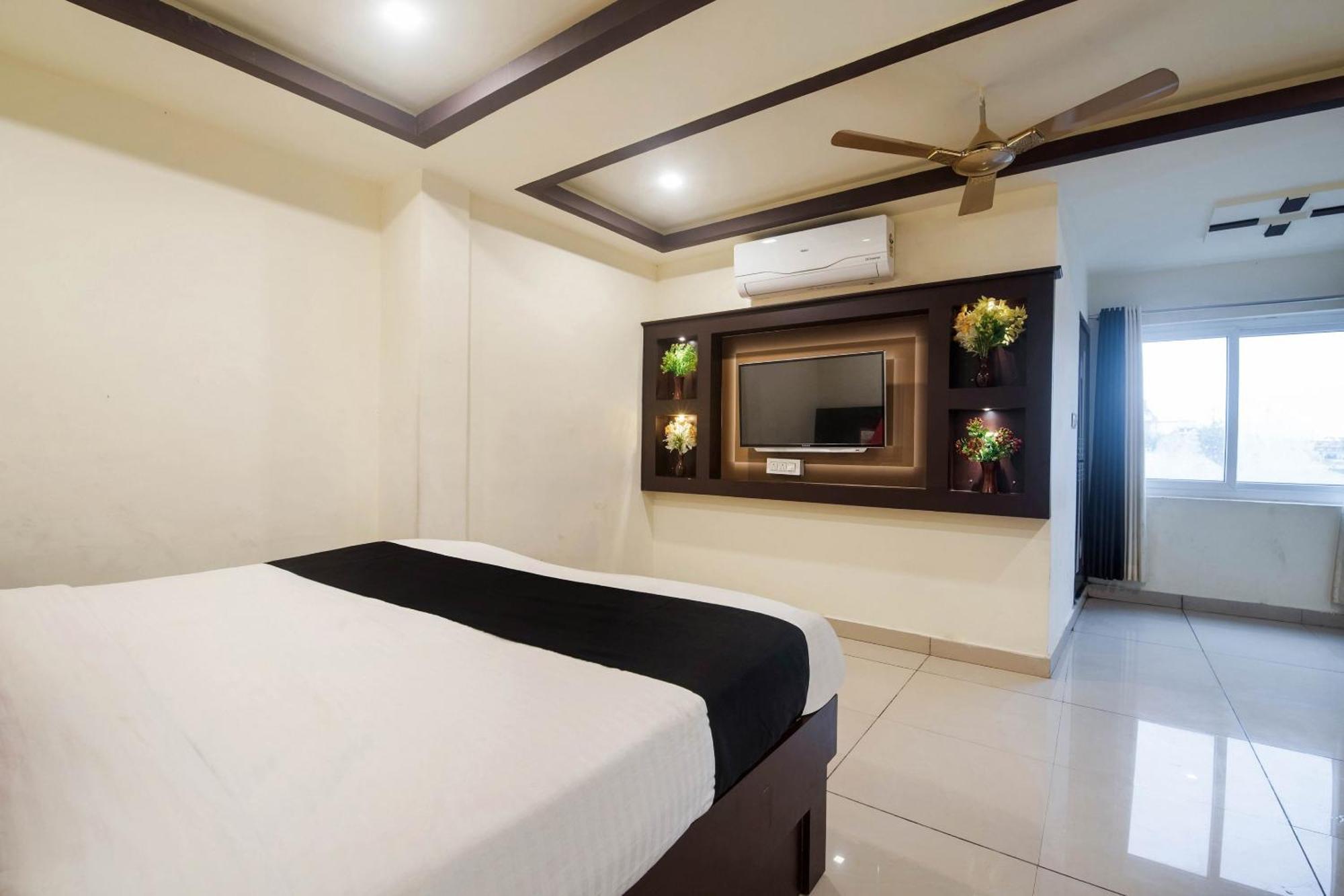 Capital O Alfa Hotel Vijayawada Luaran gambar